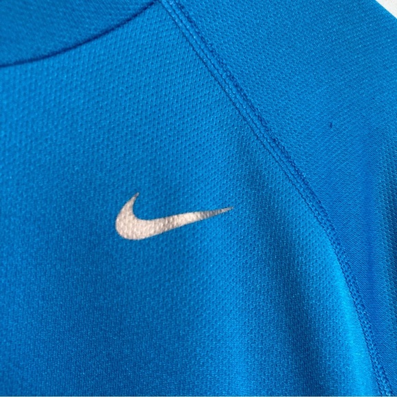 Nike Dri-Fit Running Tee - Blue - Large - Picture 3 of 9